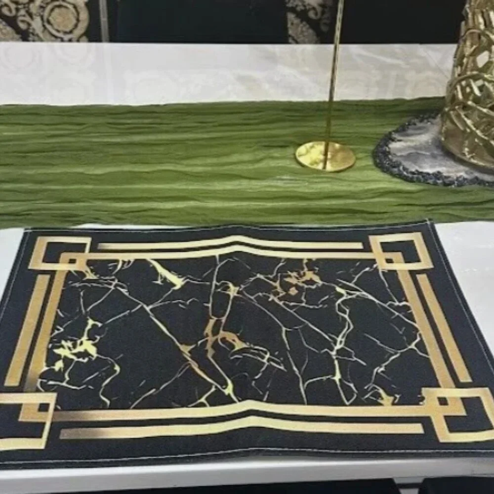 Black Gold Marble Luxury Placemats Set - Picture 5 of 6